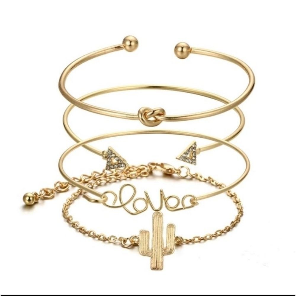 Trendy Geometric Bangle Set - Picture 3 of 6